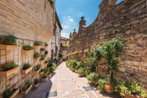 Spello, il gioiello della verde Umbria